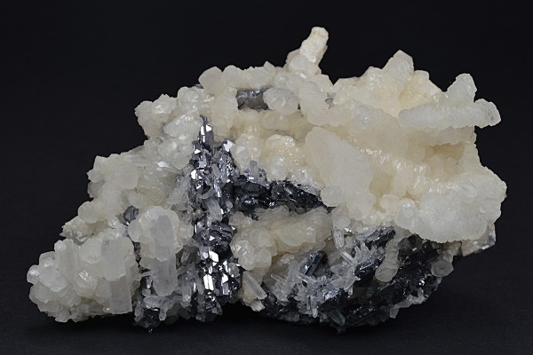 Spinel Law Twin Galena, Quartz, Calcite