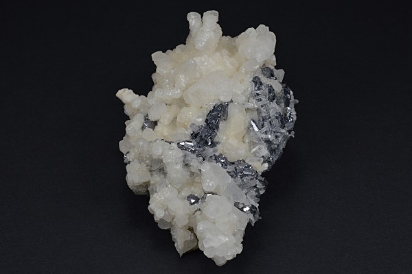 Spinel Law Twin Galena, Quartz, Calcite
