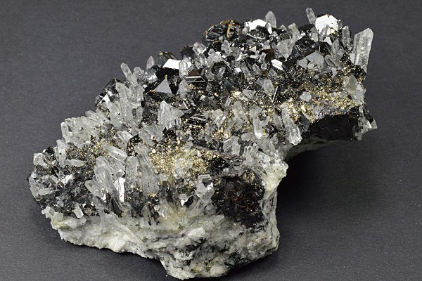 Sphalerite, Quartz, Pyrite