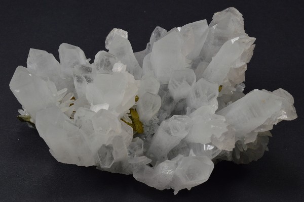 Quartz, Chalcopyrite, Calcite