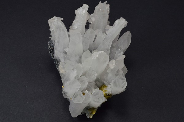 Quartz, Chalcopyrite, Calcite