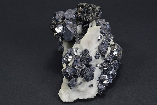 Galena, Sphalerite, Pyrite, Calcite, Quartz