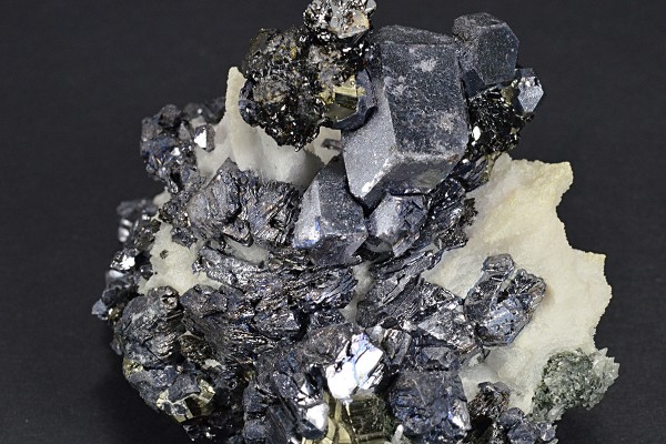 Galena, Sphalerite, Pyrite, Calcite, Quartz