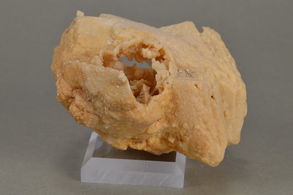 Pseudomorphous after Calcite, Quartz