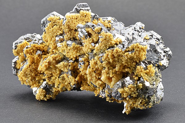 Spinel Law Twin Galena, Calcite, Quartz