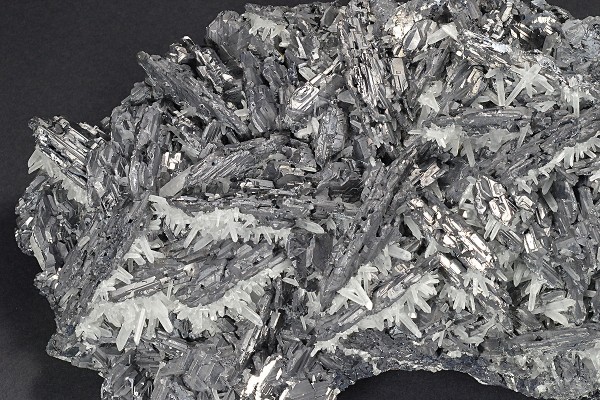 Spinel Law Twin Galena, Quartz, Calcite
