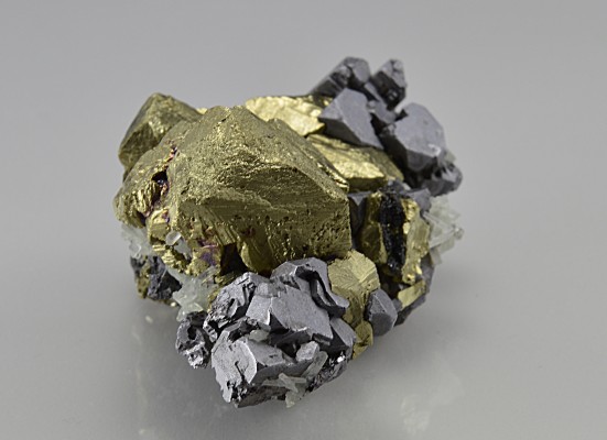 Chalcopyrite , Skeletal Galena, Sphalerite, Pyrite, Quartz