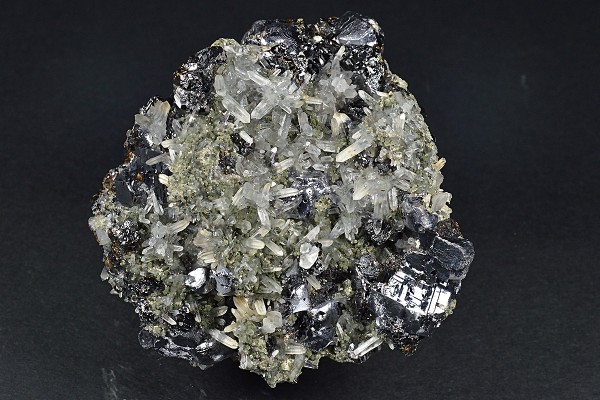 Melted habit Galena, Sphalerite, Quartz