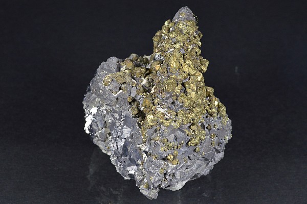 Spinel Law Twin Galena, Chalcopyrite, Calcite, Quartz