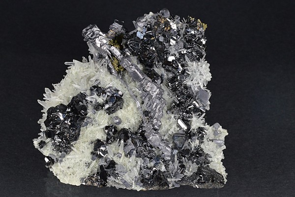 Sphalerite, thin Galena plate , iridescent Chalcopyrite, Quartz, Pyrite