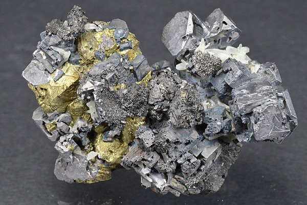 Chalcopyrite, truncated Galena, Sphalerite, Quartz