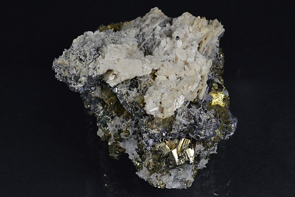 Chalcopyrite, Pyrite, Galena, Calcite, Quartz
