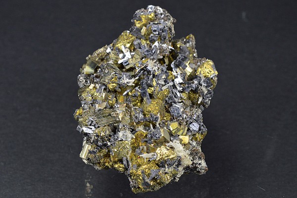 Chalcopyrite, Pyrite, Galena, Quartz, Calcite