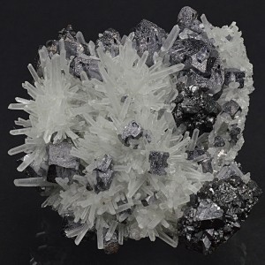 Quartz, truncated Galena, Sphalerite, Calcite
