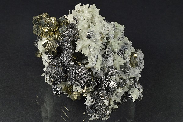 Pyrite, Sphalerite, Quartz, Galena