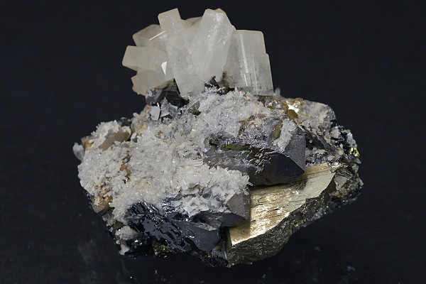 Baryte, Galena, Pyrite, Sphalerite, Quartz, Calcite
