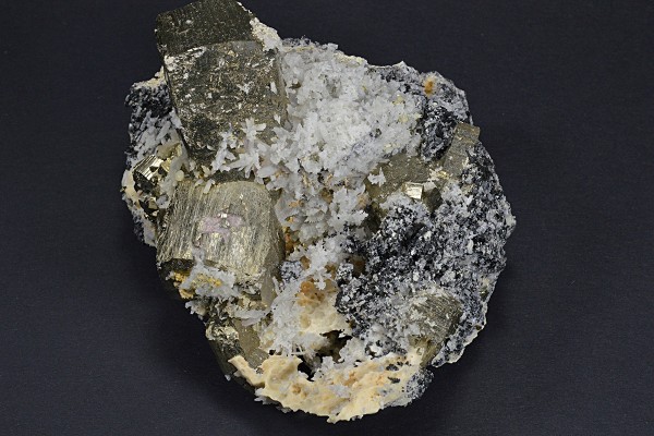 Pyrite, Quartz, Calcite, Sphalerite