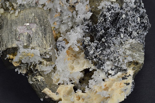 Pyrite, Quartz, Calcite, Sphalerite