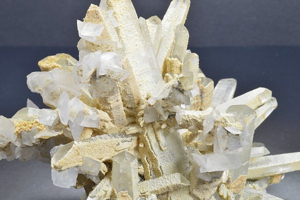 Quartz, rhombohedral Calcite