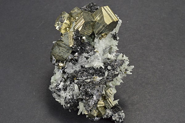 Pyrite, Sphalerite, Quartz, Galena