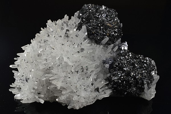 Quartz, Sphalerite, Galena, Chalcopyrite