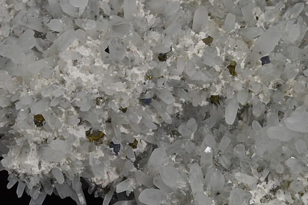 Quartz, gem Sphalerite var.Cleiophane, truncated Galena, Chalcopyrite, Pyrite, Calcite