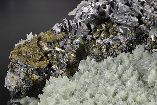 Galena, Pyrite, Chalcopyrite, Quartz, Sphalerite