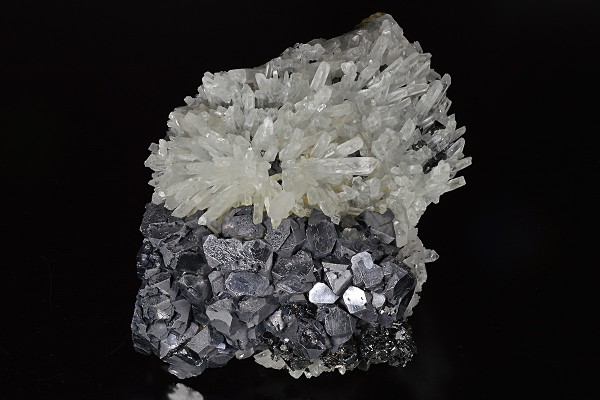 Twinned and truncated Galena, Quartz, Sphalerite