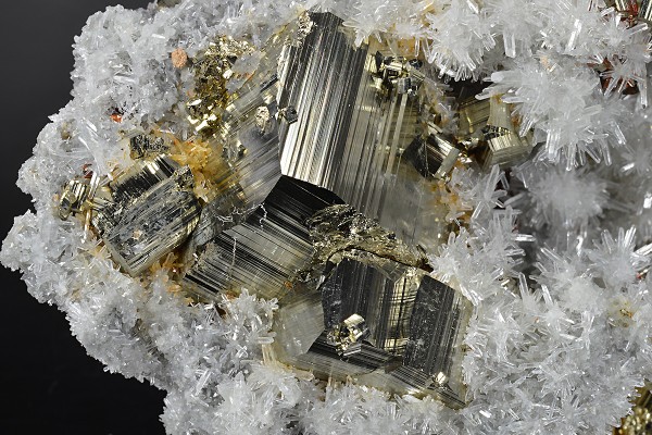 Japan Law Twin Quartz on Pyrite