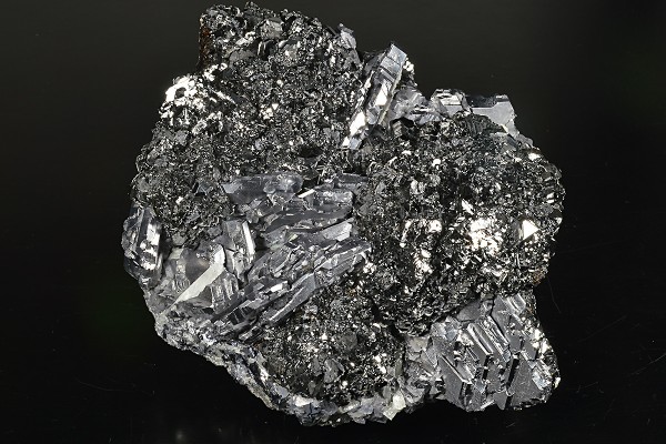 Spinel Law Twin Galena, Sphalerite, Quartz