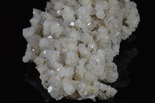 Two generations Calcite, Quartz