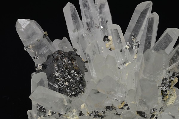 Quartz, Sphalerite, Calcite