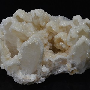 Calcite set on Quartz