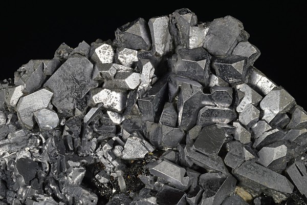 Twinned and truncated Galena, Sphalerite, Quartz