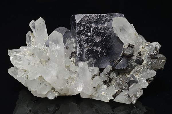 Truncated Galena, Quartz, Sphalerite, Pyrite