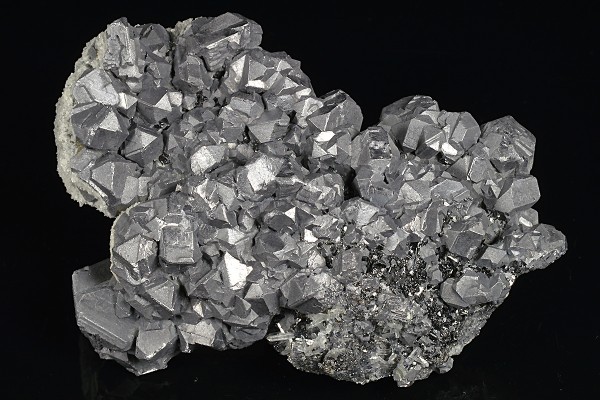 Twinned and truncated Galena, Sphalerite, Quartz