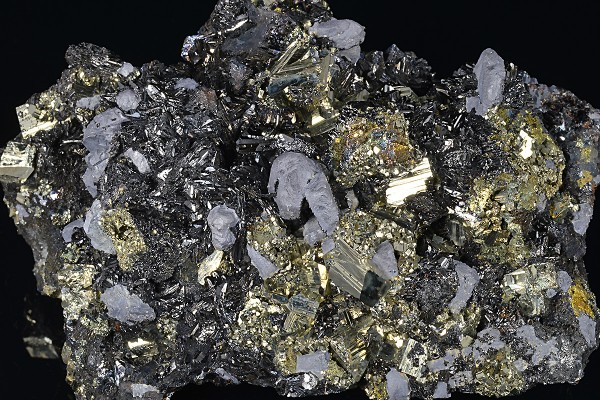 Sphalerite tetrahedrons,Pyrite, Chalcopyrite, Galena