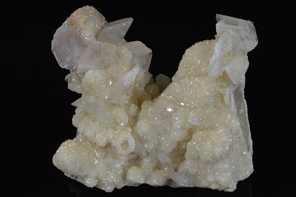Two generations Calcite set on Quartz