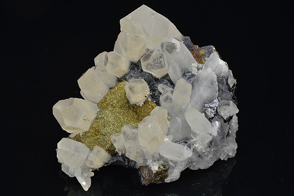 Quartz, Sphalerite, iridescent Chalcopyrite