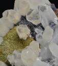 Quartz, Sphalerite, iridescent Chalcopyrite