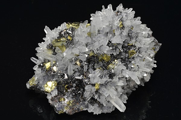 Quartz, Chalcopyrite, Sphalerite