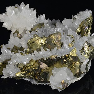 Quartz set on Chalcopyrite, Pyrite