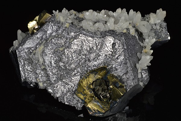 Galena, Quartz, Chalcopyrite, Pyrite