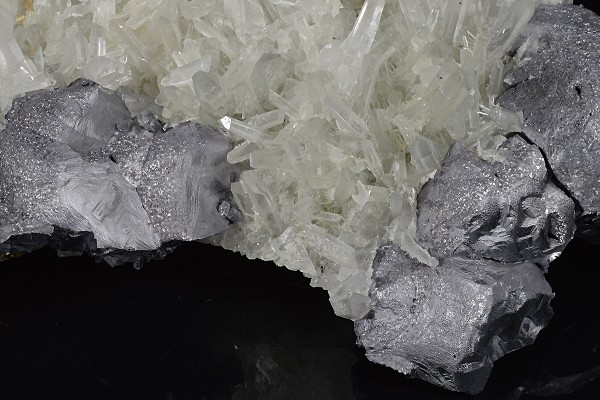 Twinned Galena, Quartz