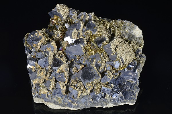 Truncated Galena, Chalcopyrite, Calcite