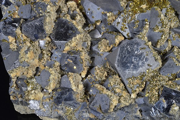 Truncated Galena, Chalcopyrite, Calcite