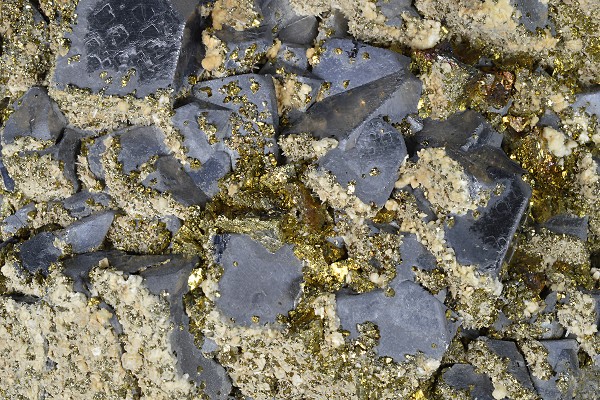 Truncated Galena, Chalcopyrite, Calcite
