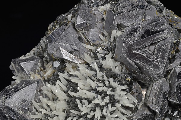 Truncated Galena, Sphalerite, Quartz