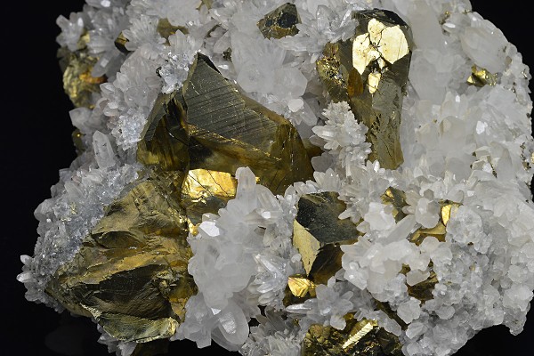 Quartz, Chalcopyrite