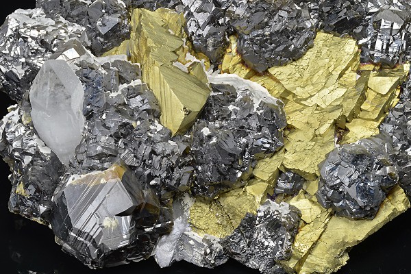 gem Sphalerite var.Cleiophane, Chalcopyrite, Quartz